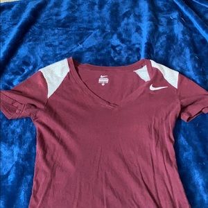 Nike top